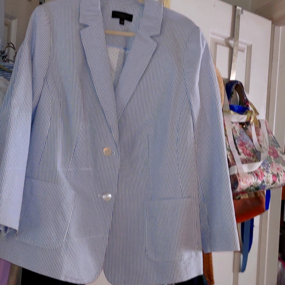 Women's Talbot's Seersucker Blazer New  - Never Worn